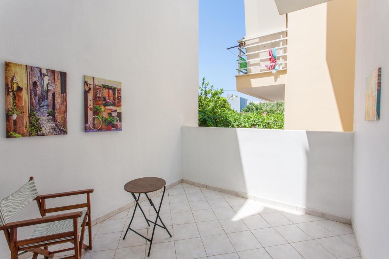 Water Lily Apartment By The Sea Rethymno Exterior foto